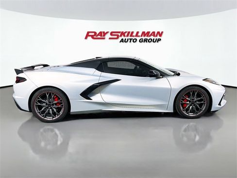 Used 2024 Chevrolet Corvette Stingray Preferred Conv w/ 2LT image 8