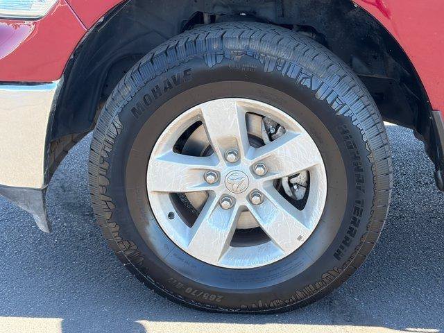 Used 2024 RAM 1500 Classic SLT AWD/4WD image 10