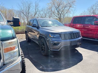 Used 2020 Jeep Grand Cherokee Altitude