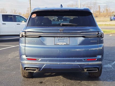 New 2026 Buick Enclave Avenir w/ Super Cruise Package image 4