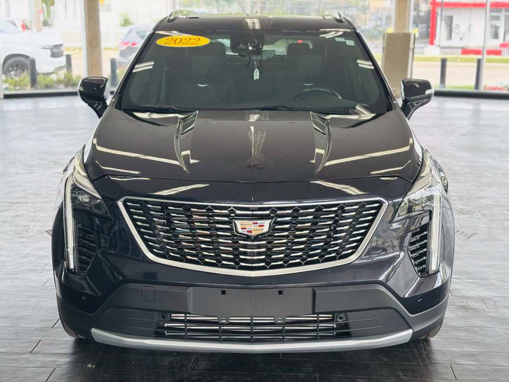 Used 2022 Cadillac XT4 Sport w/ Enhanced Visibility Package AWD/4WD image 17