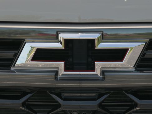 Used 2026 Chevrolet Silverado 1500 ZR2 AWD/4WD image 46