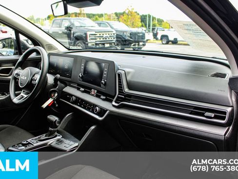 Used 2024 Kia Sportage LX image 24