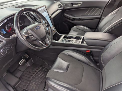 Used 2021 Ford Edge ST image 26