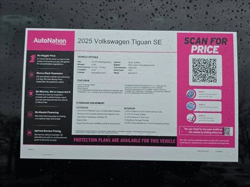 Used 2025 Volkswagen Tiguan SE image 24