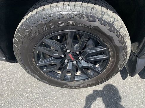 Used 2024 GMC Sierra 1500 Elevation image 33