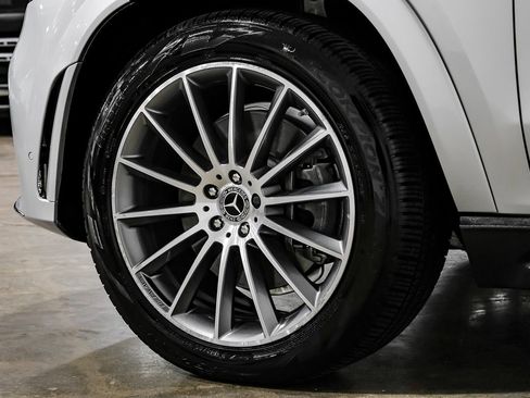 Used 2021 Mercedes-Benz GLE 450 4MATIC w/ AMG Line Exterior image 51