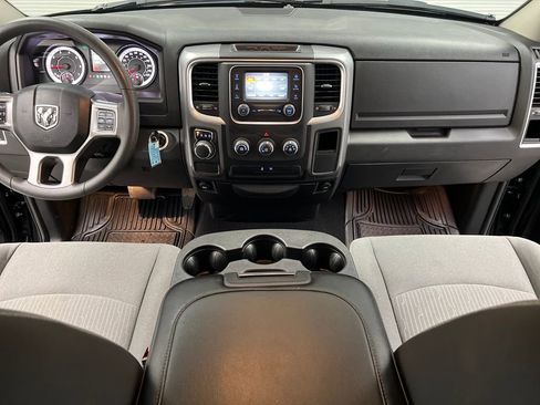 Used 2024 RAM 1500 Classic SLT image 30