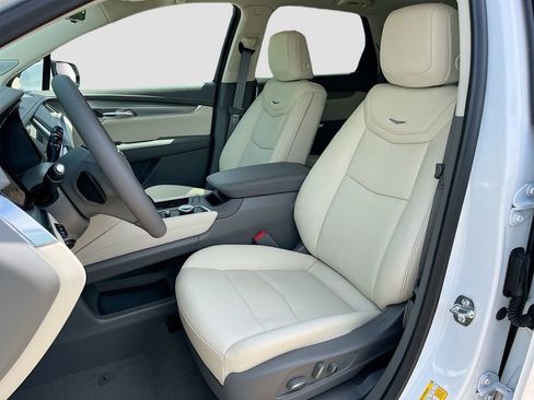 New 2026 Cadillac XT5 Premium Luxury w/ Driver Assist Package image 15