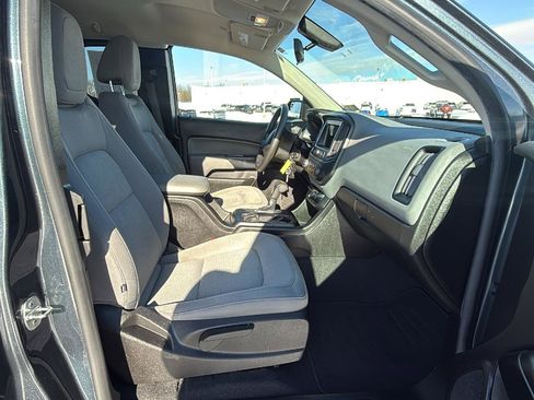 Used 2019 Chevrolet Colorado W/T w/ WT Convenience Package image 19