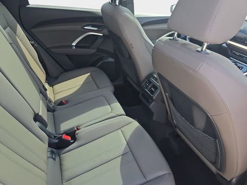 Used 2025 Audi Q5 Premium w/ Convenience Package AWD/4WD image 13