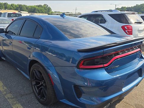 Used 2022 Dodge Charger Scat Pack RWD image 7