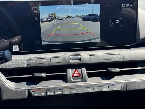 New 2025 Kia K4 LXS image 18