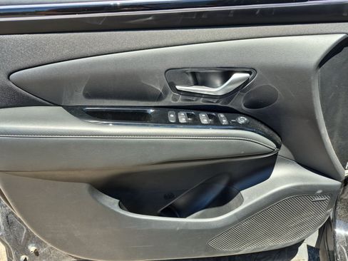 Used 2023 Hyundai Tucson Limited FWD image 14