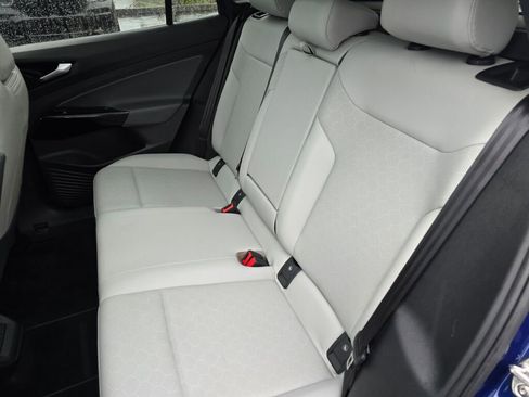 Used 2022 Volkswagen ID.4 Pro S image 17