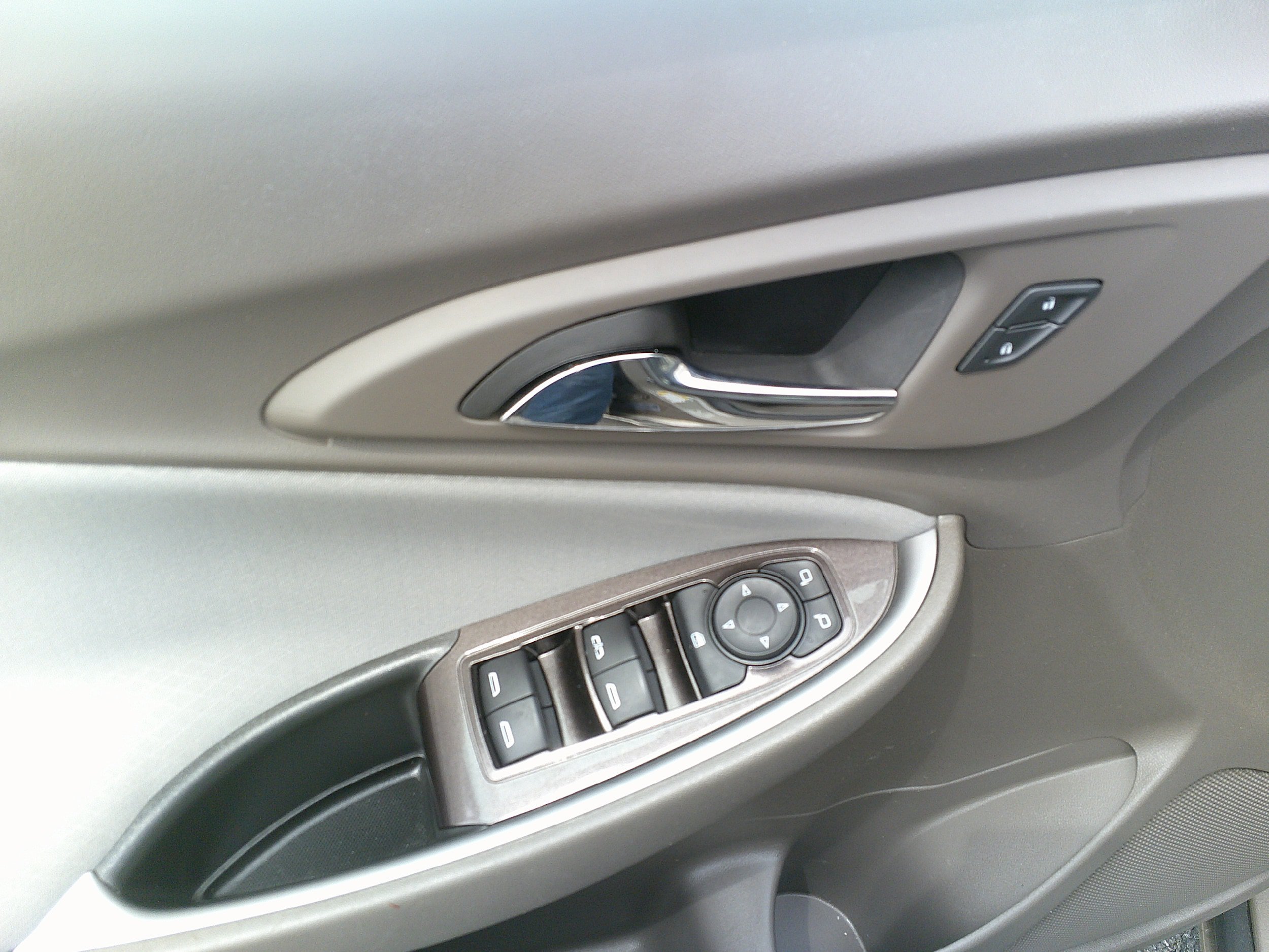 Used 2023 Chevrolet Malibu LT FWD image 17
