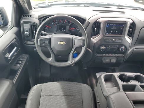 Used 2022 Chevrolet Silverado 1500 Custom image 16