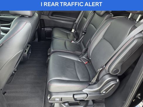 Used 2024 Honda Odyssey Sport image 16
