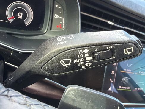 Used 2021 Audi Q7 3.0T Premium AWD/4WD image 13