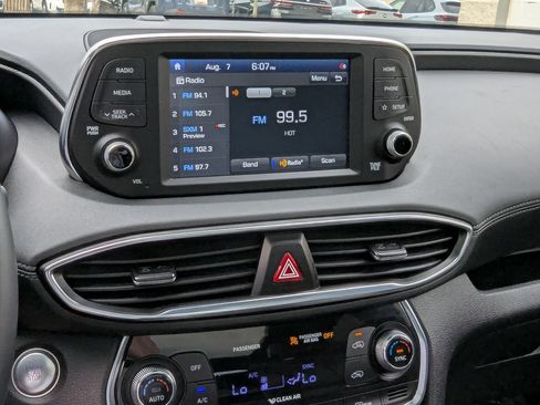 Used 2020 Hyundai Santa Fe SEL FWD image 29
