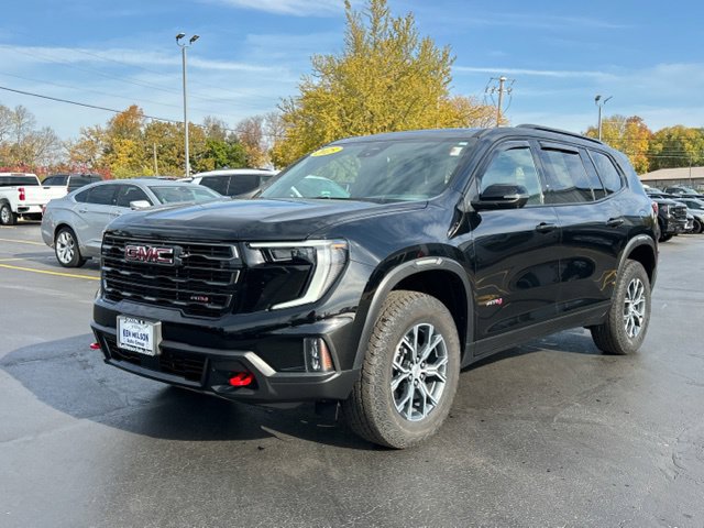 Used 2025 GMC Acadia AT4 w/ Luxury Package AWD/4WD image 5
