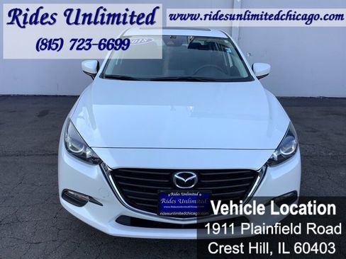 Used 2018 MAZDA MAZDA3 Touring FWD image 12