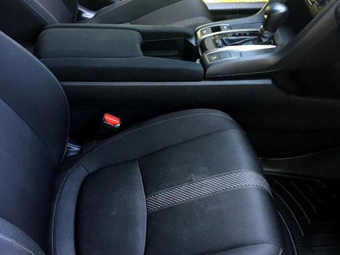 Used 2018 Honda Civic Sport image 16