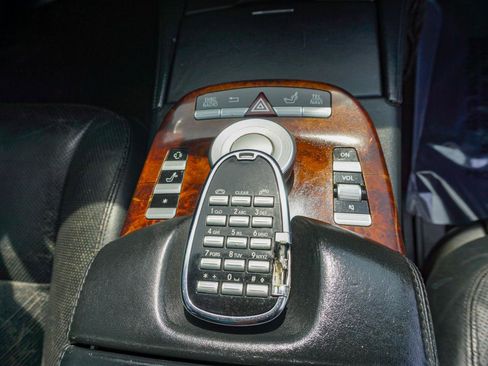 Used 2007 Mercedes-Benz S 600 image 36