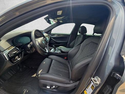 Used 2022 BMW 530i w/ Premium Package RWD image 14