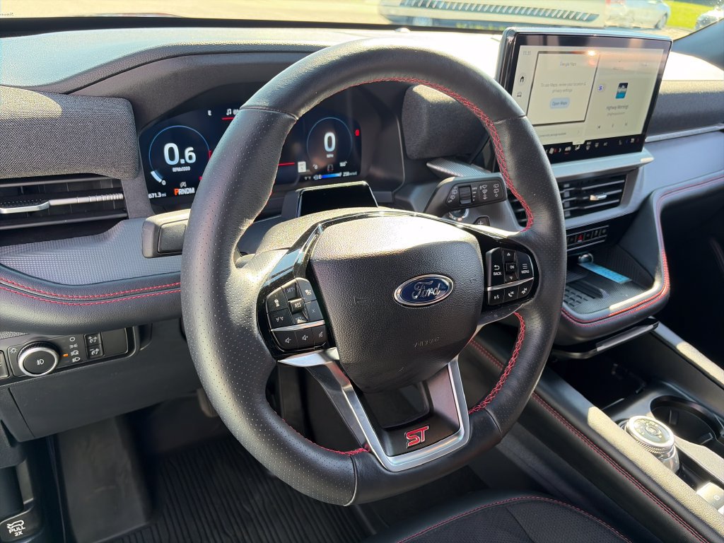 Used 2025 Ford Explorer ST AWD/4WD image 21