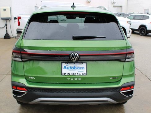 New 2026 Volkswagen Taos SEL AWD/4WD image 5