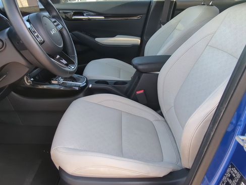 Used 2022 Kia Seltos EX image 19