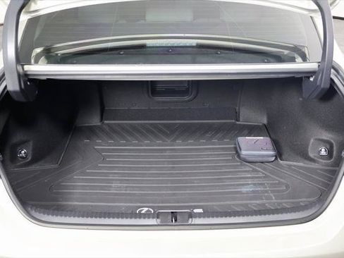 Certified 2025 Lexus ES 300h w/ Premium Package FWD image 14