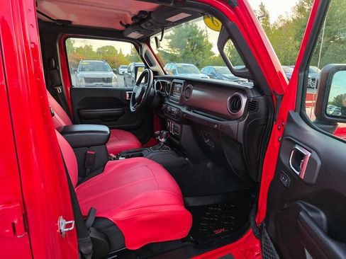 Used 2018 Jeep Wrangler Unlimited Sport S image 11