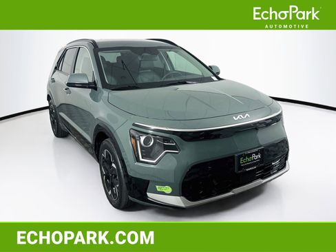 Used 2023 Kia Niro Wind FWD image 1