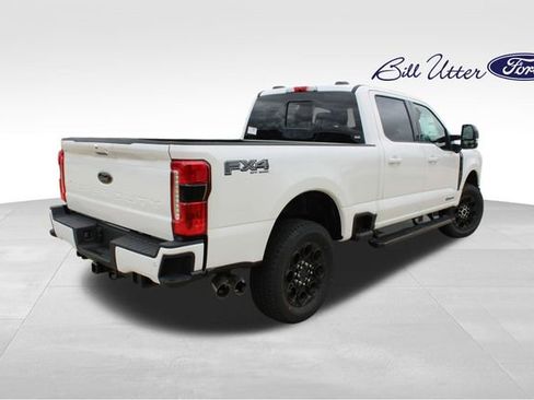 New 2026 Ford F250 Lariat w/ Black Appearance Package image 3
