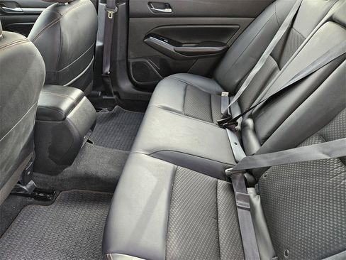 Used 2024 Nissan Altima 2.5 SR image 22