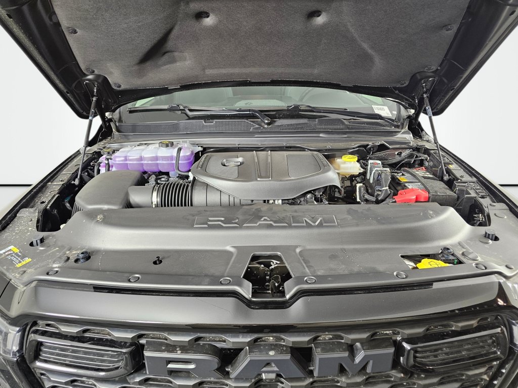 New 2026 RAM 1500 Express AWD/4WD image 14