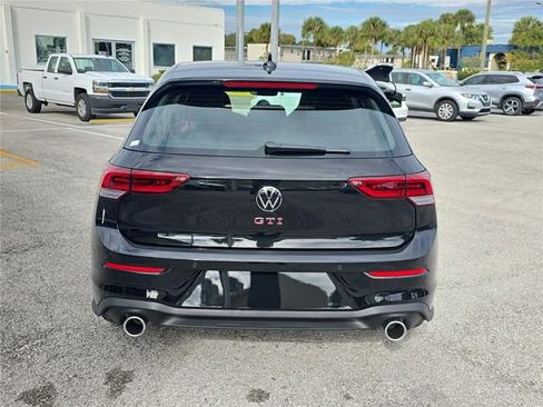 New 2026 Volkswagen GTI SE image 4