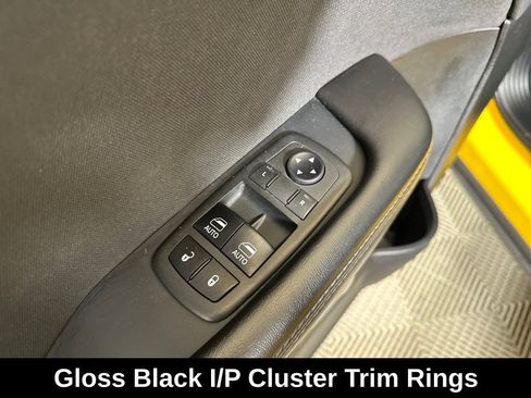 Used 2018 Dodge Challenger SXT w/ Blacktop Package image 16