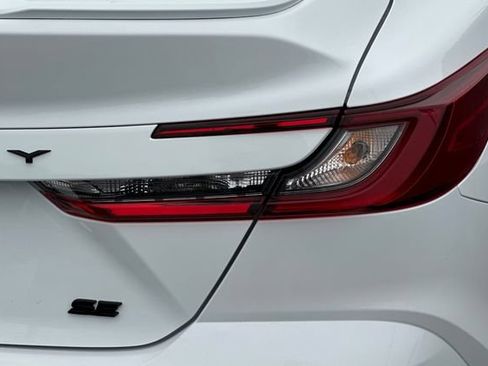 Certified 2026 Toyota Camry SE w/ Convenience Package FWD image 31