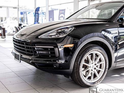 Used 2019 Porsche Cayenne S image 5
