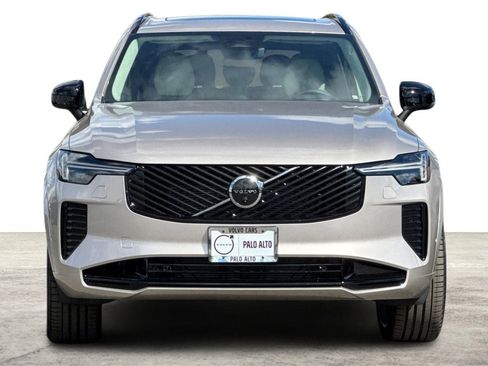 Used 2026 Volvo XC90 B6 Ultra w/ Lounge Package AWD/4WD image 12