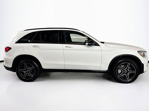 Used 2022 Mercedes-Benz GLC 300 4MATIC image 4