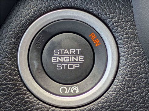 Used 2026 RAM 2500 Big Horn AWD/4WD image 30