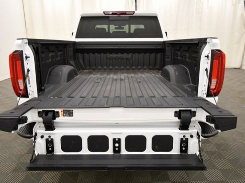 Used 2022 GMC Sierra 2500 AT4 w/ AT4 Preferred Package image 7