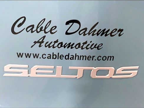 Certified 2024 Kia Seltos S FWD image 8