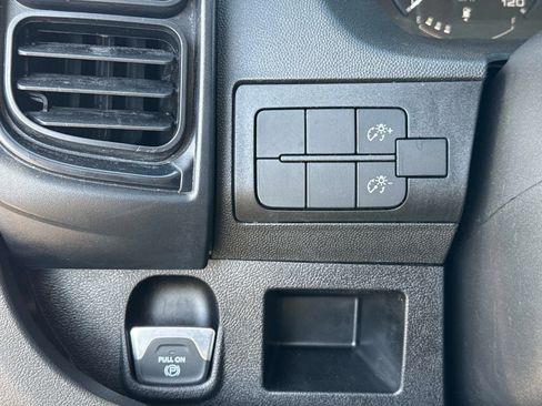 Used 2023 RAM ProMaster 2500 image 26