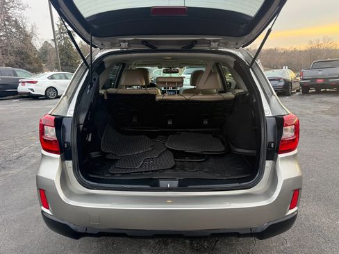 Used 2016 Subaru Outback 2.5i Limited image 25