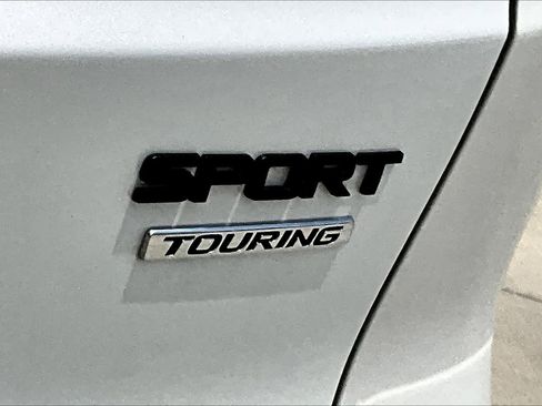 Used 2024 Honda CR-V Sport Touring image 9